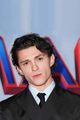 File:Tom Holland.png