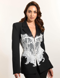 Kiara Advani.png