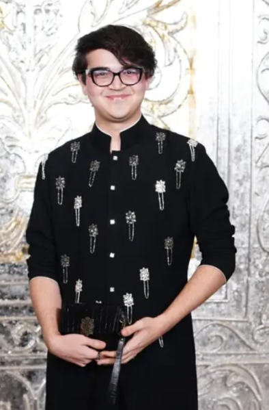 File:Sufi Motiwala.png