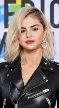 Selena Gomez.png
