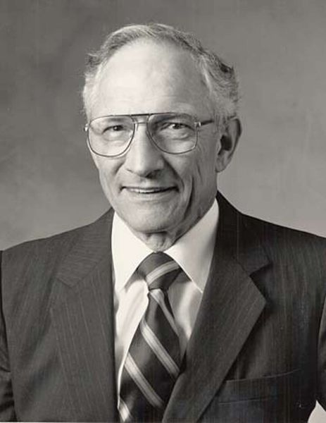 File:Robert Noyce.jpg